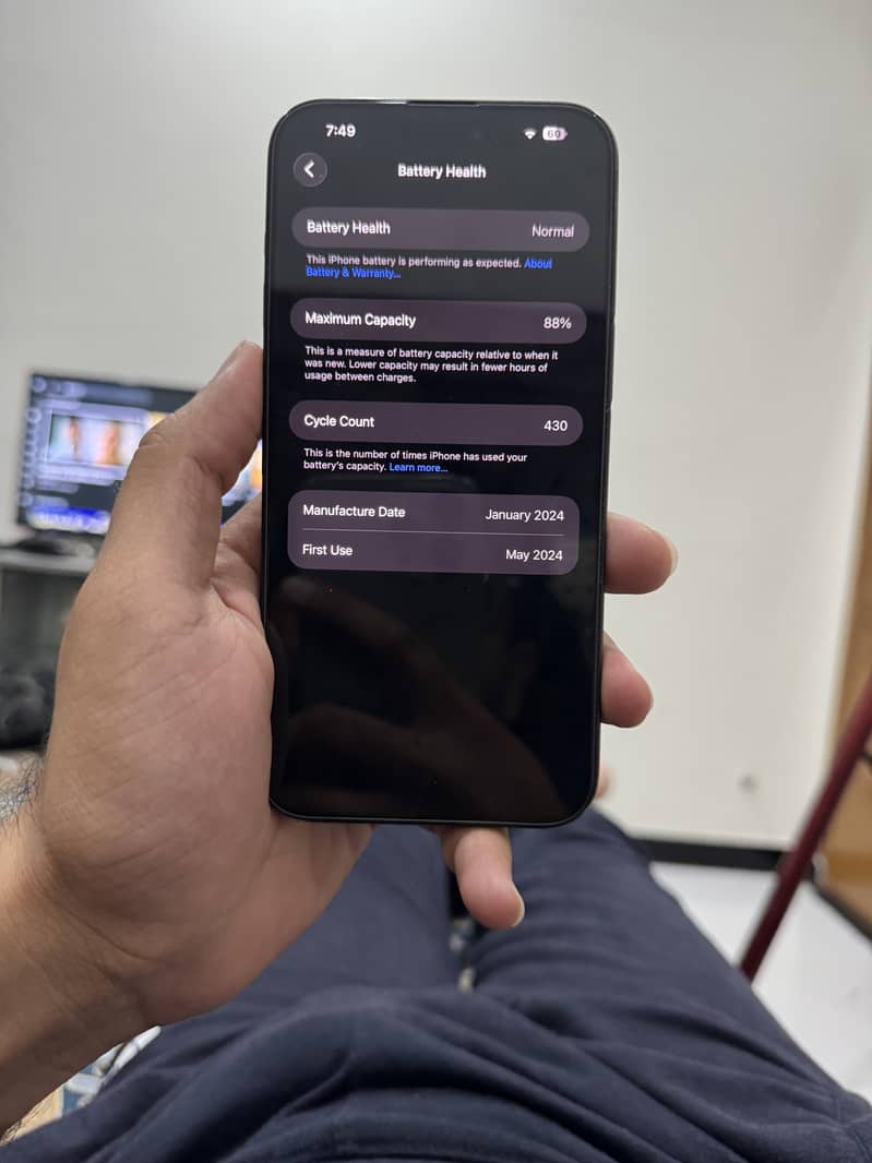 Apple iPhone 15 Pro Max 9