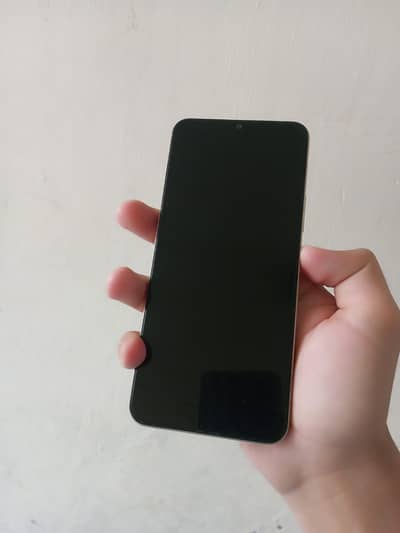 Vivo Y16