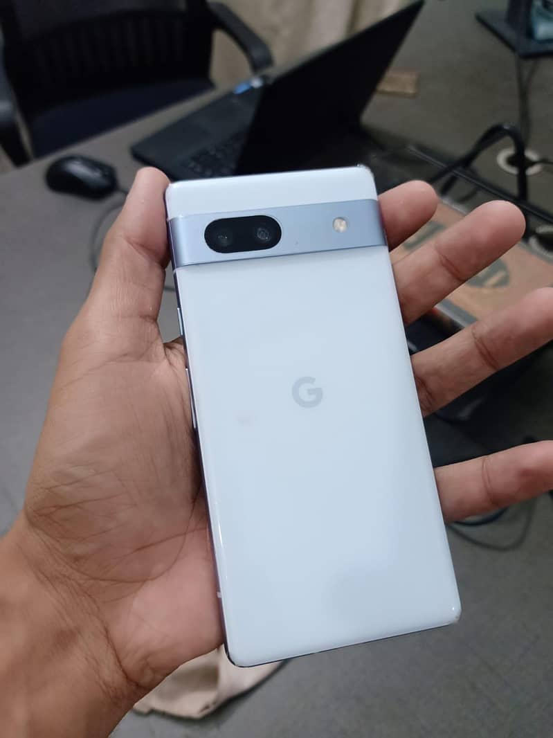 Google Pixel 7a 0