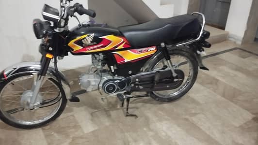 Honda CD 70 bike, CD 70, motorcycle