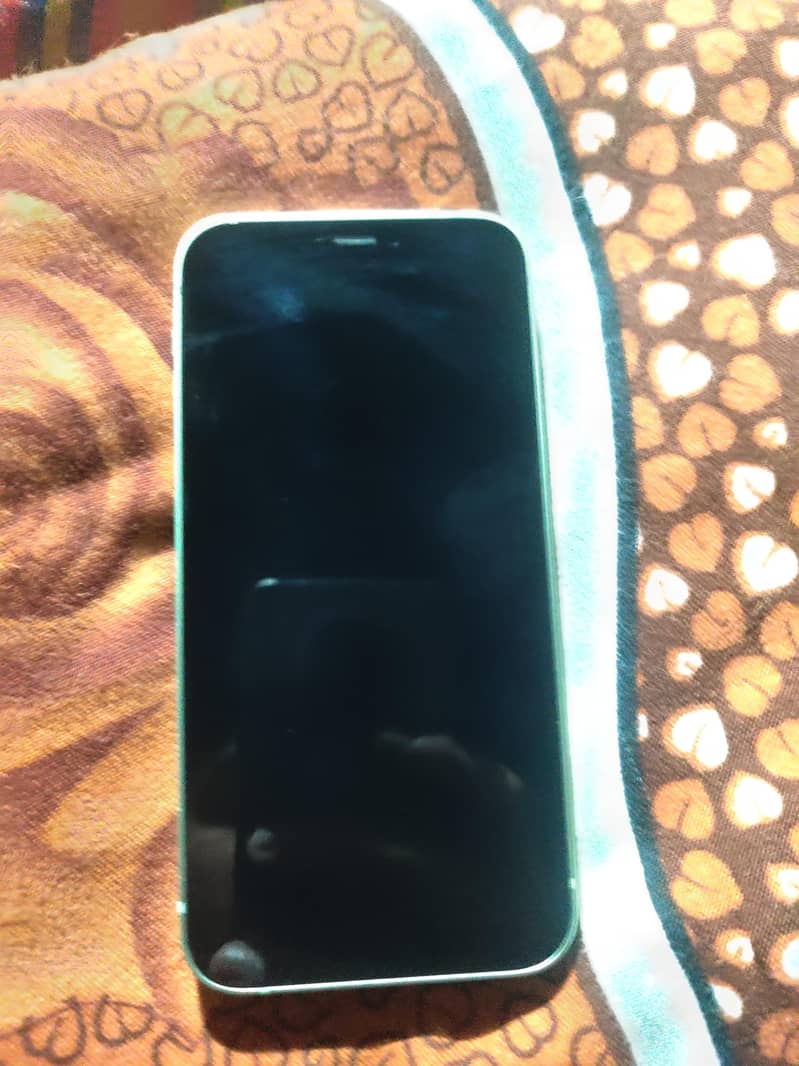 Apple iPhone 12 mini 1