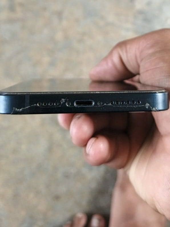 Apple iPhone 14 plus 3