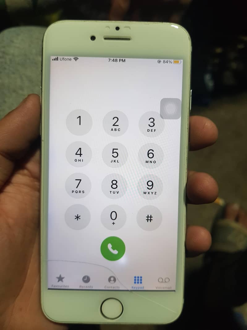Apple iPhone 7 2