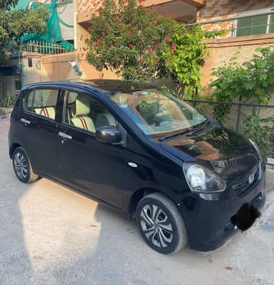 Daihatsu Mira 2012