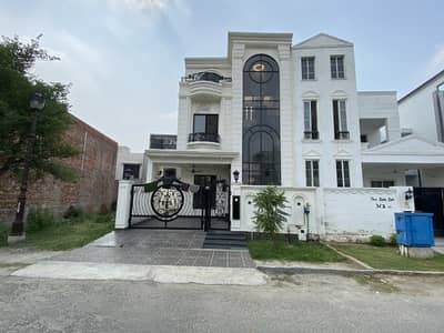 10 Marla Spanish Style Modern Elevation House Is Available For Sale