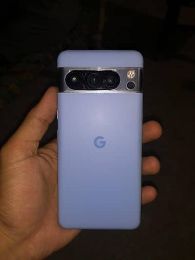 Google Pixel 8 Pro
