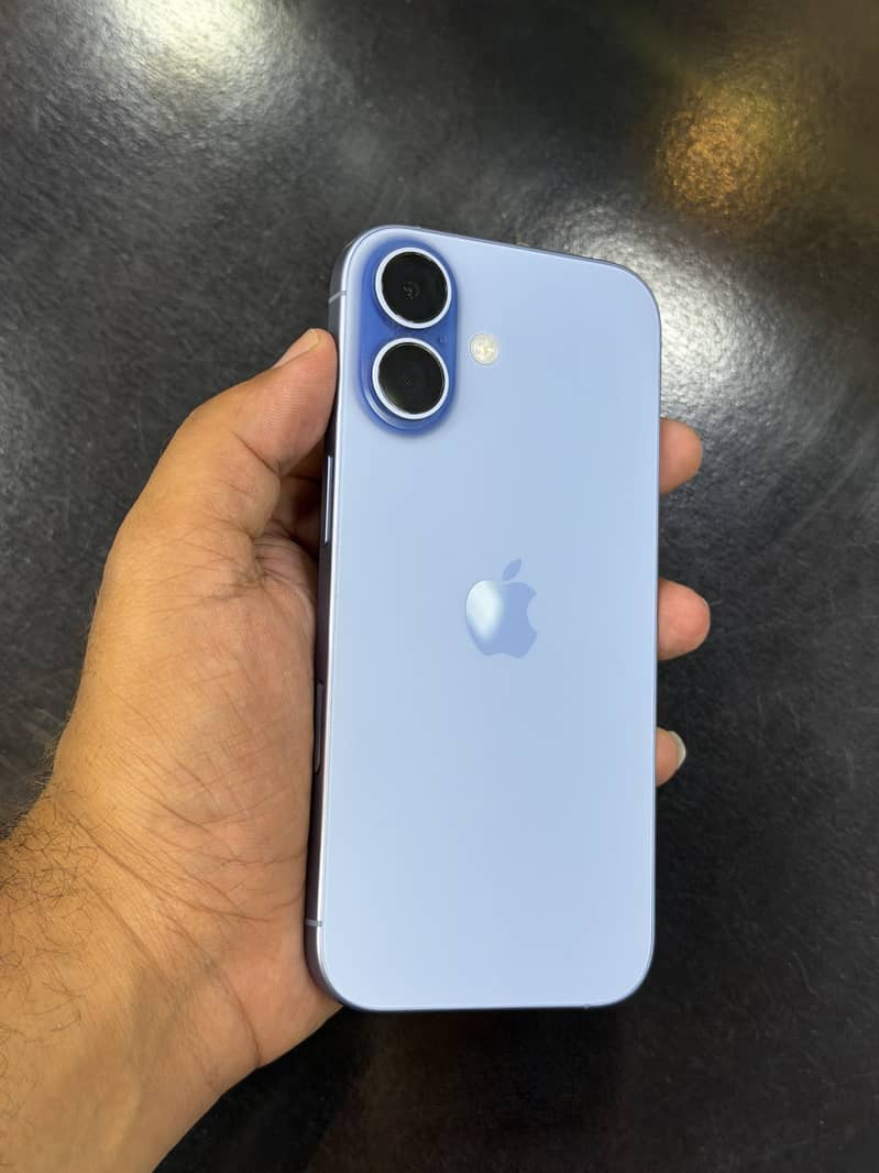 Apple iPhone 17 1