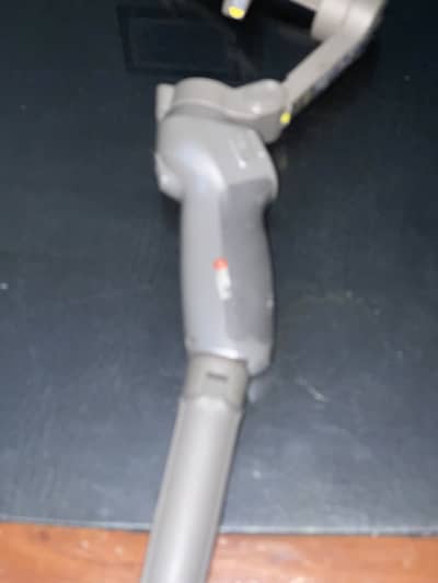 DJI Osmo Mobile 3 smartphone gimbal