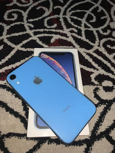 Apple iPhone XR