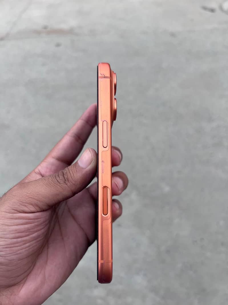 Apple iPhone 17 Pro 1