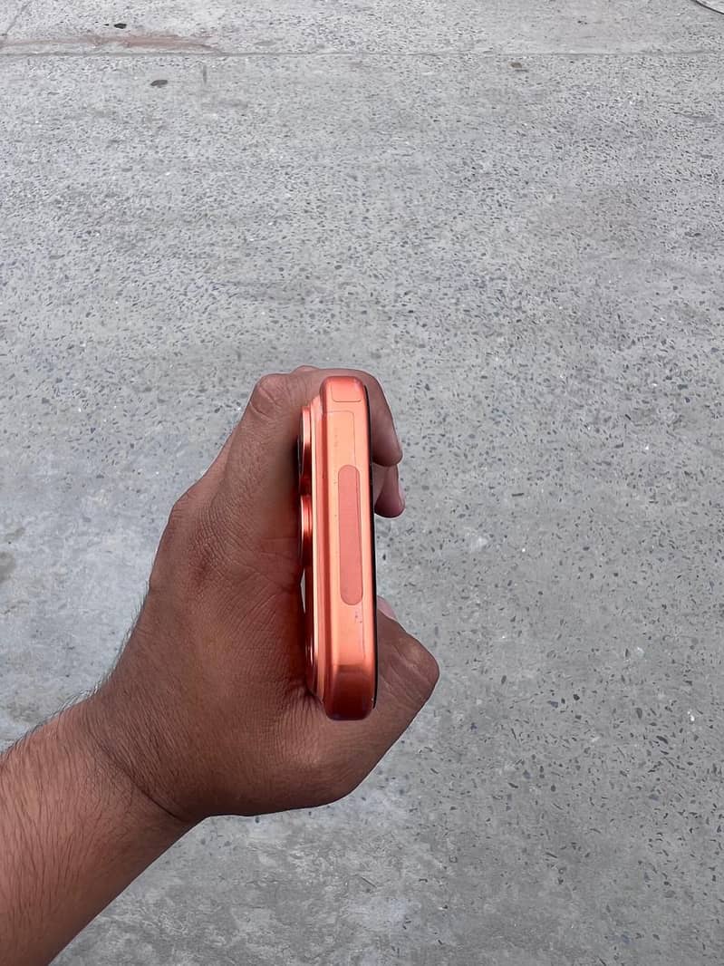 Apple iPhone 17 Pro 3