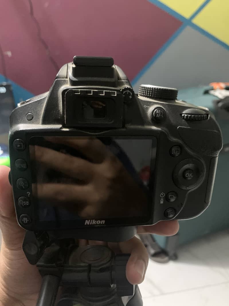DSLR CAMERA 3