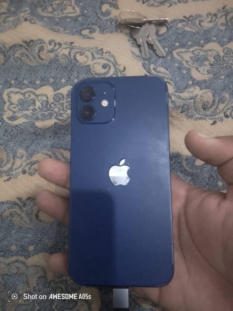 Apple iPhone 12 0