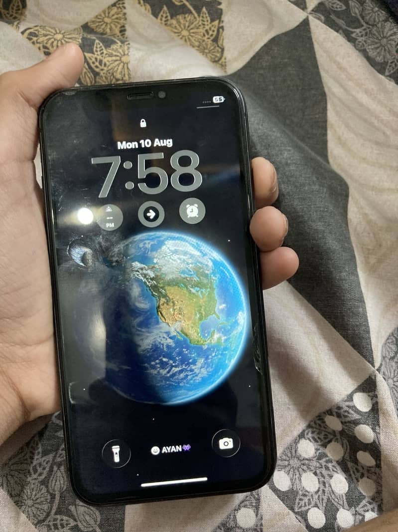 Apple iPhone 11 1