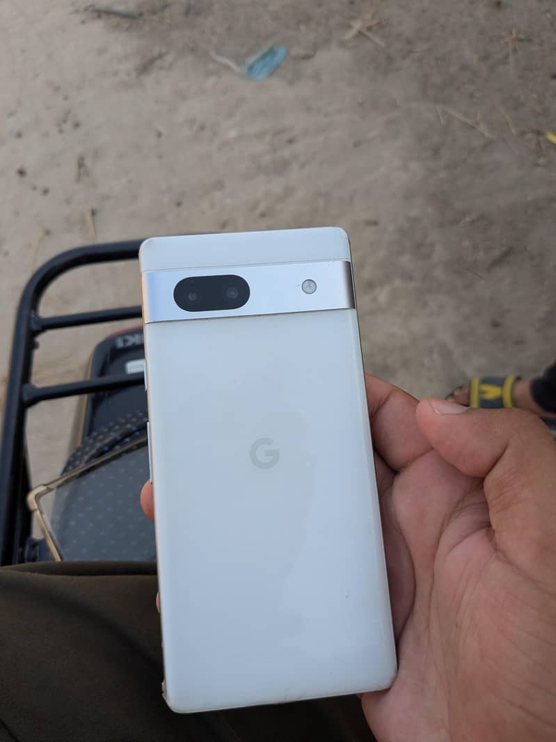 Google Pixel 7a 3