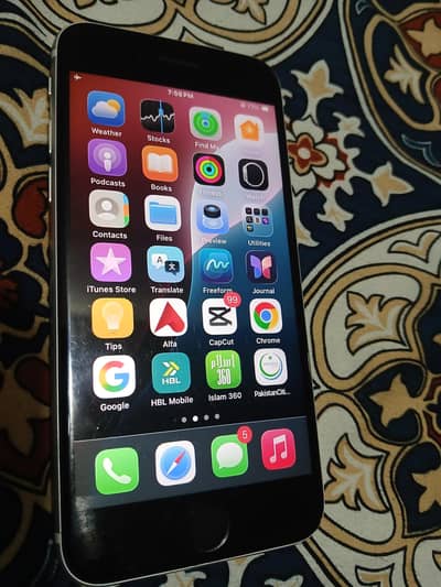 Apple iPhone SE