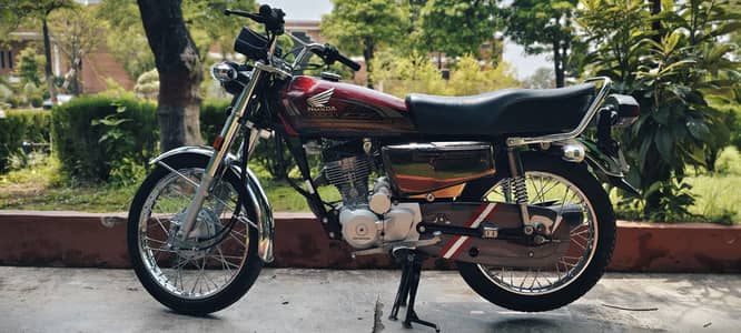 Honda 125 Golden edition 2025 model Islamabad number