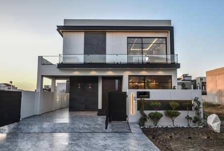 10 MARLA MODERN LUXURY BUNGALOW FOR RENT DHA PHASE 7