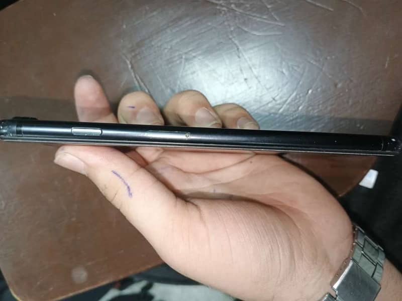 Apple iPhone 7 Plus 5