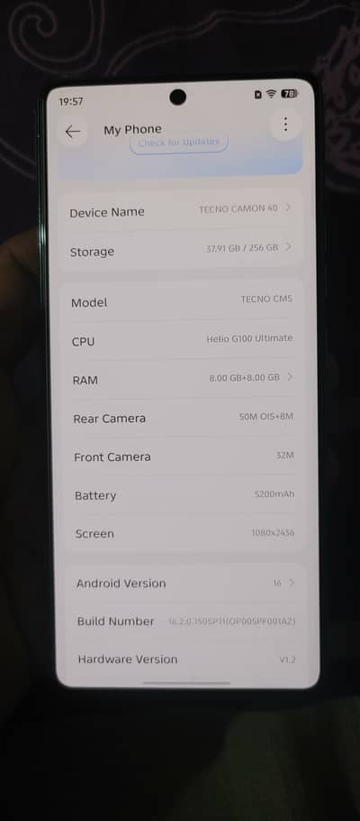 Tecno CAMON 40