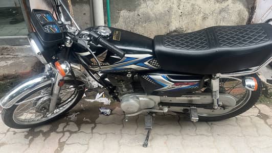 Honda cg125 Black color