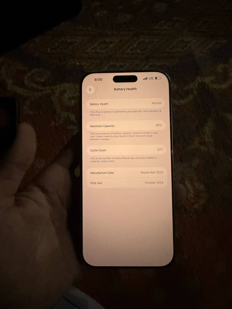 Apple iPhone 16 Pro Max 1