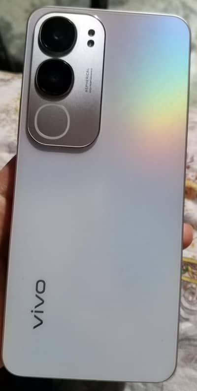 Vivo Y19s