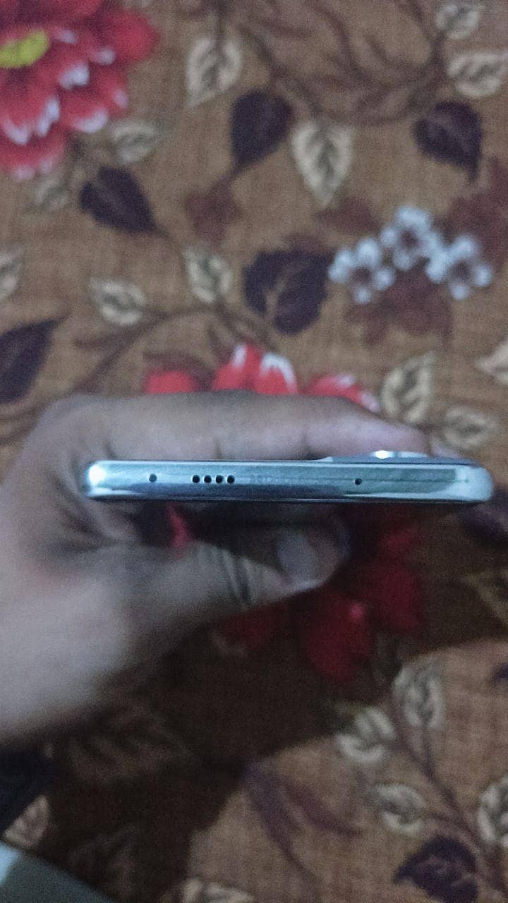 Tecno CAMON 40 Pro 5