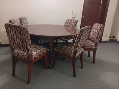 Sagwan Dining table with chairs