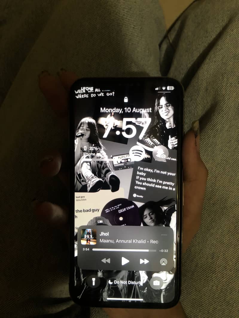 Apple iPhone X 3