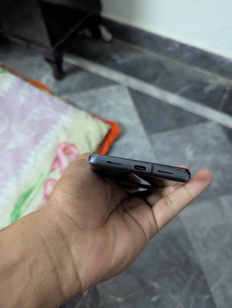 Google Pixel 7 3