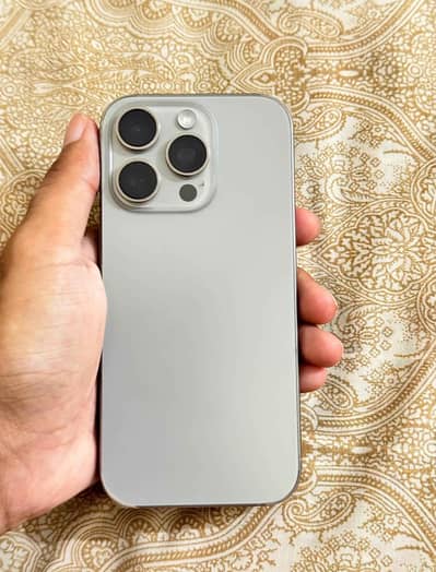 iPhone 16 Pro