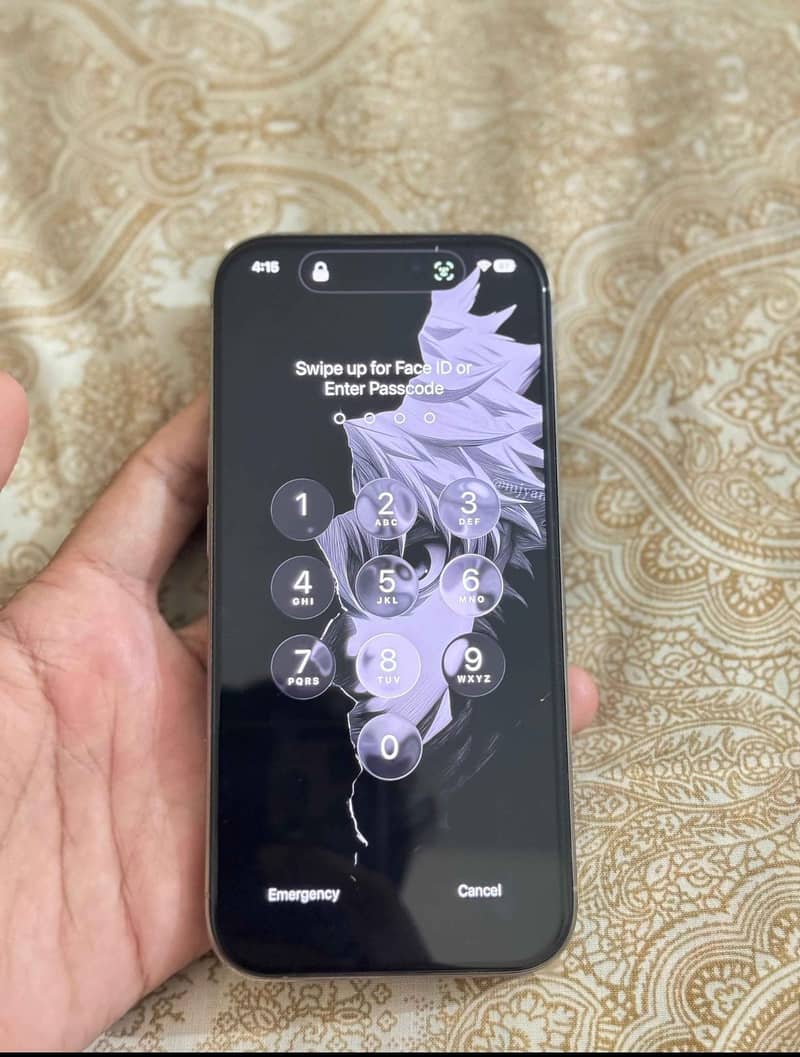 iPhone 16 Pro 1