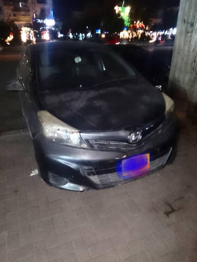 Toyota Vitz 2011