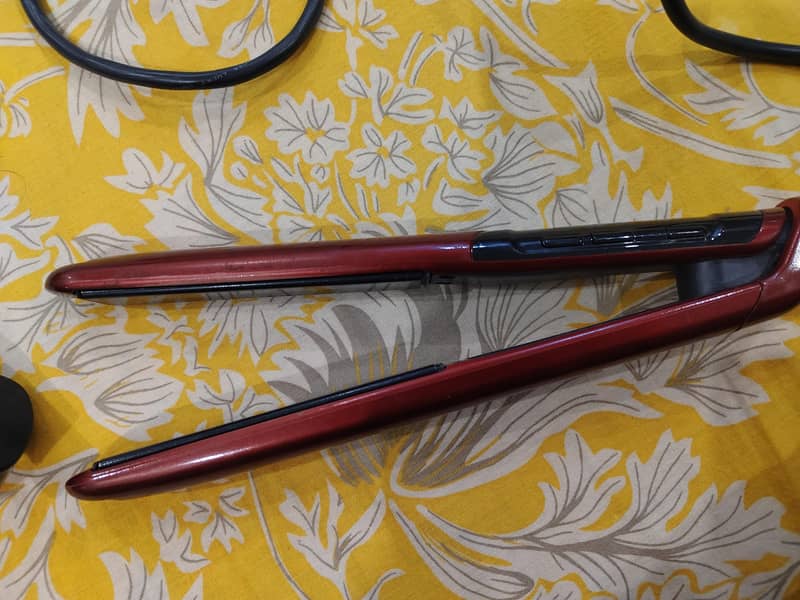 straightner 3