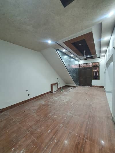 Ground Portion For Rent Near Scheme 3