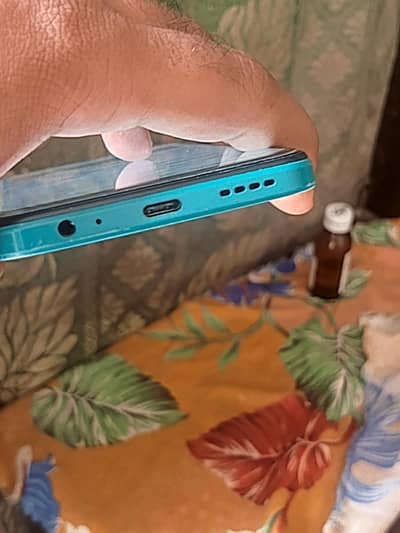 Vivo V40 Lite