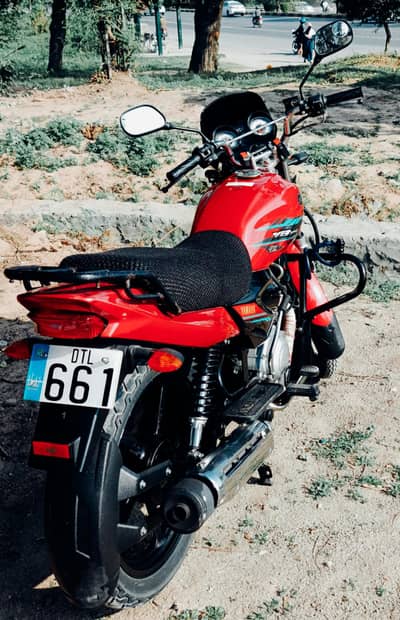 Islamabad's Premier Yamaha YBZ-DX-125 – A Rare Showstopper!