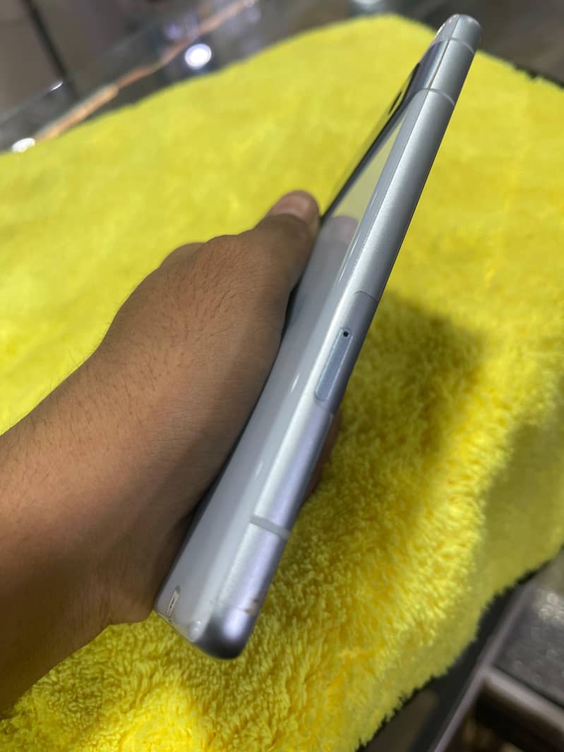 google pixel 7a 1