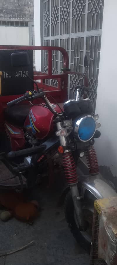 tezz rafta 150 cc lodaer rikshaw