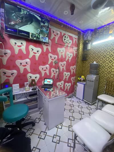 We need female dental surgeon for 4 hours