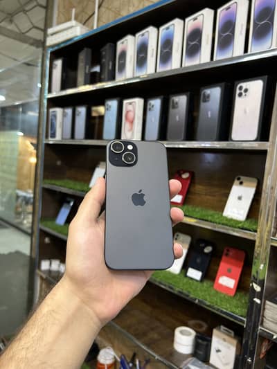 Apple iPhone 15