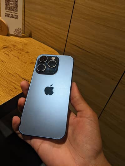 iPhone 15 Pro jv