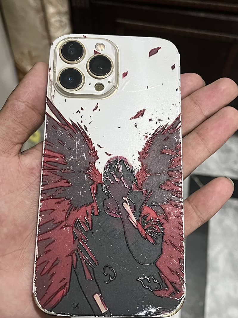 Apple iPhone 13 Pro Max 4
