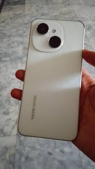 Tecno Spark Go