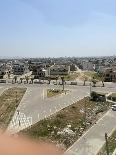 G BLOCK 7 Marla Plot For Sale