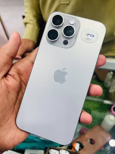 Apple iPhone 15 Pro Max