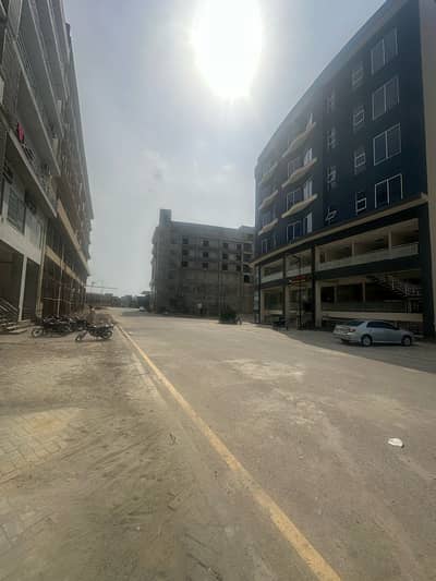 6.4 MARALF-BLOCK COMMERCIAL PLOT FOR SALE ADJUSTMENT POSSIBLE