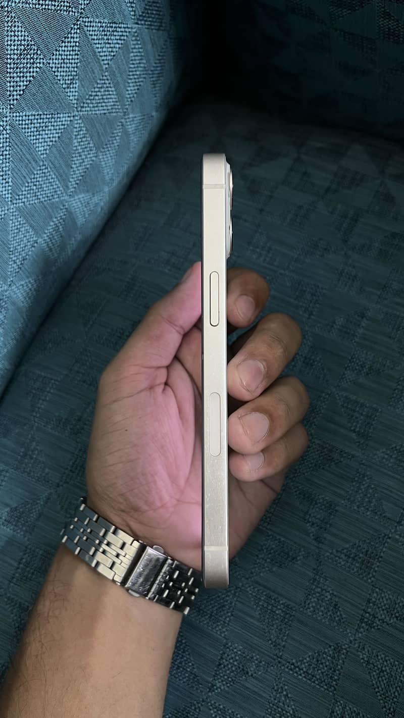 Apple iPhone 13 3