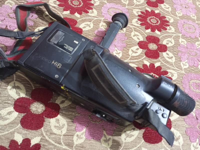 camera 1